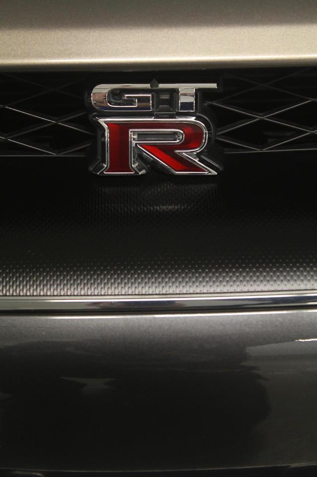 Nissan GT-R full car SunTek matte clear bra